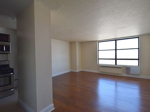 2nd image of 3333 Broadway APT D11g
