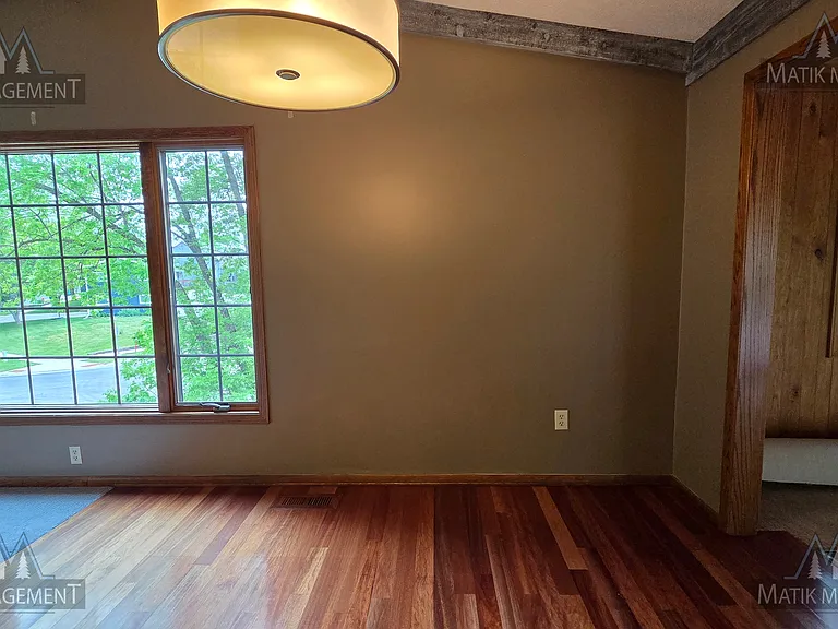 703 Northern Hills Dr NE — Photo 48
