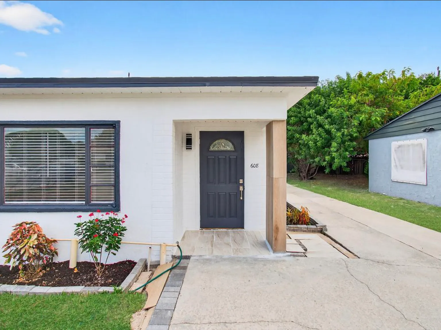 608 Fairfax Rd — Photo 2