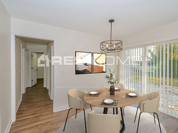 4th image of 3325 Kings Ln