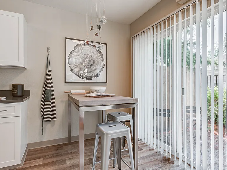 Carrolls Creek Landing Townhomes — Photo 7