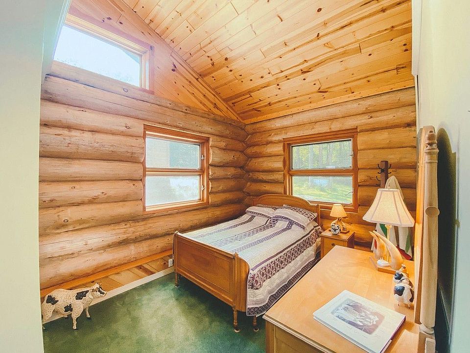 139 Lakeshore Ln, Iron River, MI 49935 Zillow