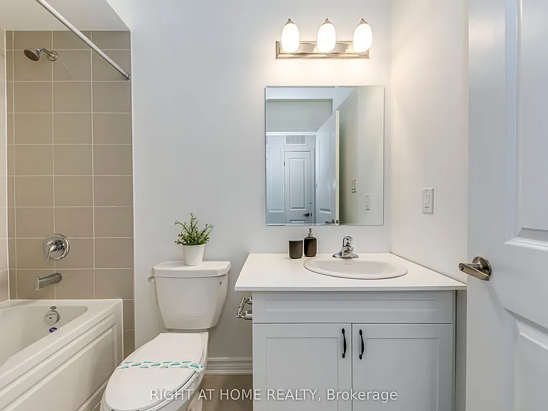 1805 Thames Cir — Photo 25