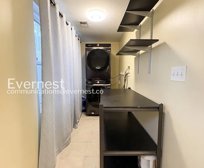 6405 Loch Crest Ct — Photo 28