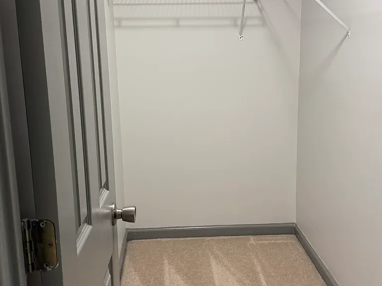 5853 Riverside Walk Dr — Photo 12