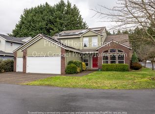 9465 SW Cherry Ln, Tualatin, OR 97062