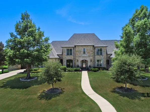 308 Parkview Dr, Sunnyvale, TX 75182