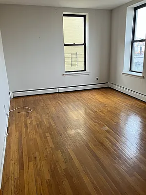 Rented by Sandra Ospina, Licensed Real Estate Broker | media 11