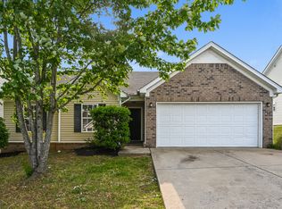 176 Howard Woody Dr, La Vergne, TN 37086