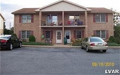 1st image of 2 Fayette Ct