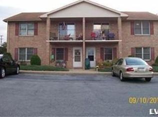 2 Fayette Ct, Palmer Twp, PA 18045