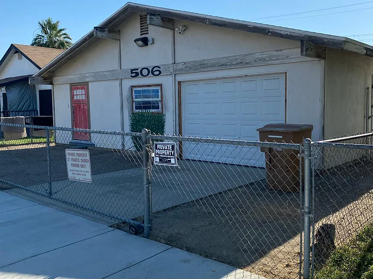 506 Eye St — Photo 1