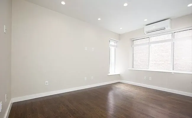 Rented by REAL New York | media 14