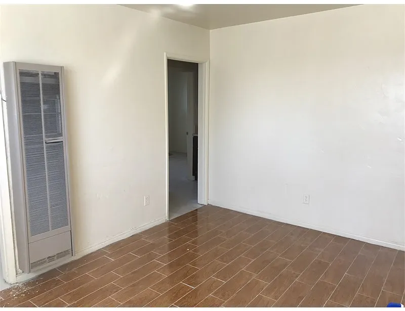 Building Photo - 4022 Logan Ave #B