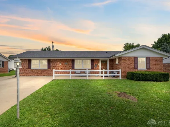 1568 Cheyenne Dr, Xenia, OH 45385