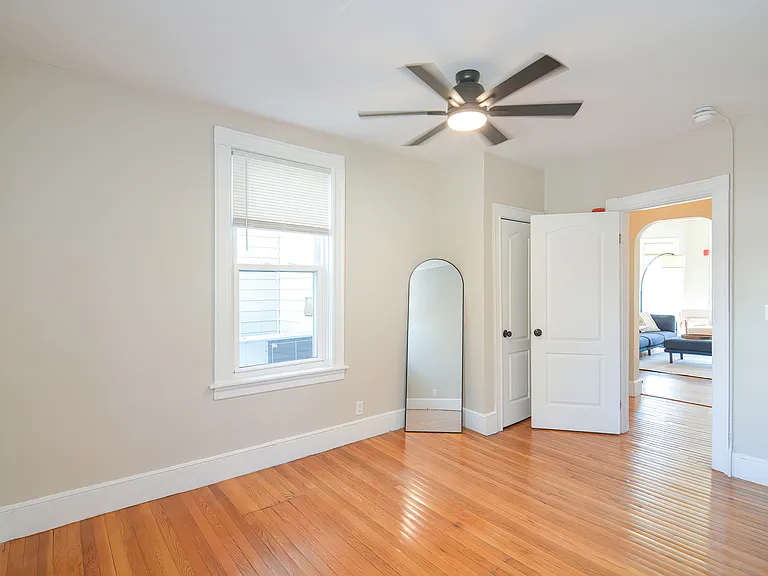 177 Albert Ave #181 — Photo 19