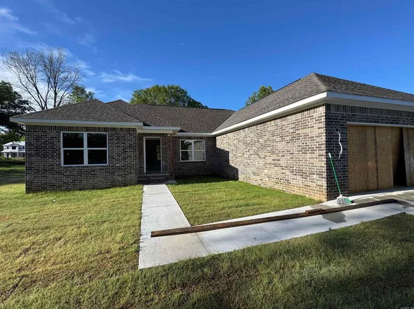 16 Ledrick Cir, Mayflower, AR 72106