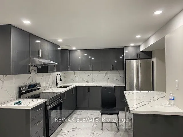 273 Richardson St #BASEMENT — Photo 14