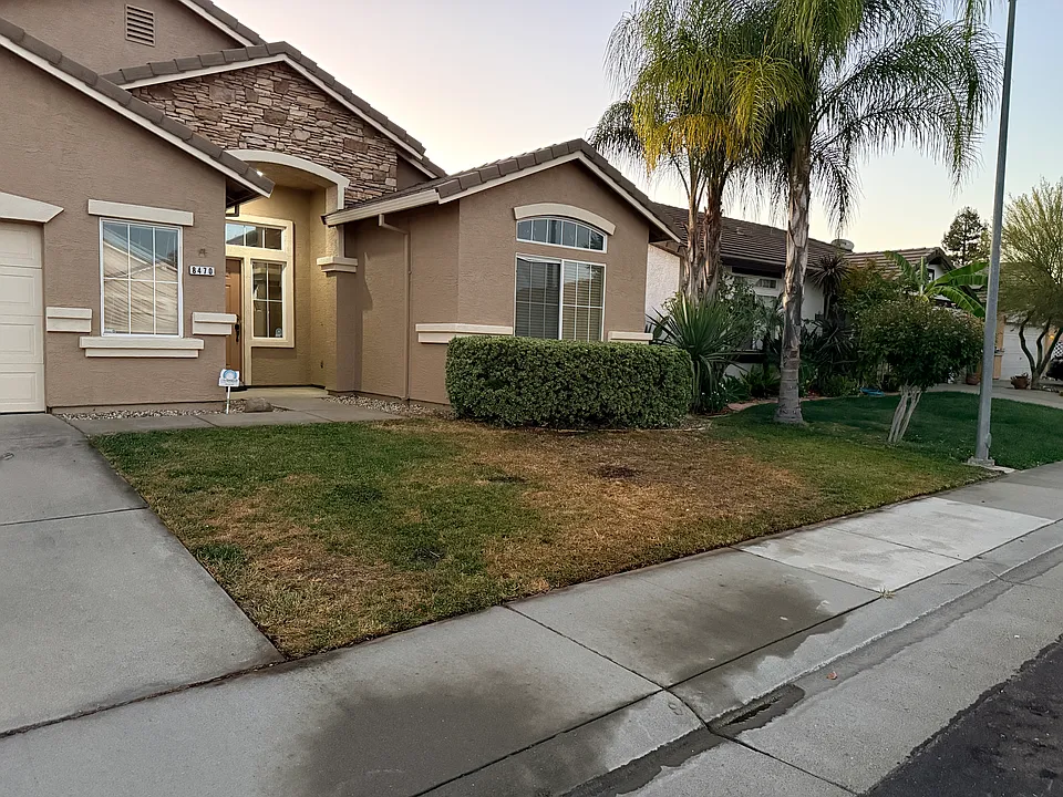 8470 Mountain Bell Dr