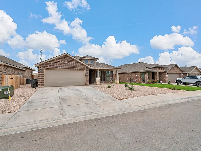 5910 Purtis Creek Dr — Photo 2