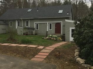 24 Cooper Hill Rd APT 3, Nottingham, NH 03290