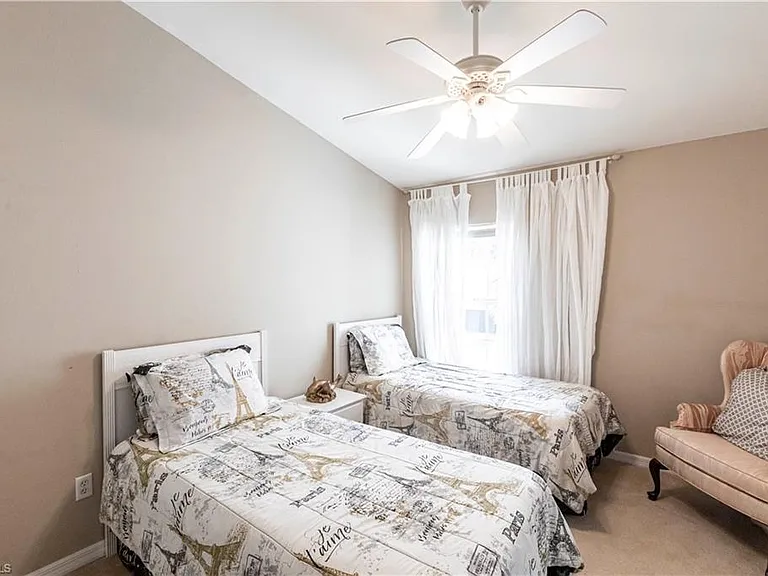 15616 Marcello Cir — Photo 27