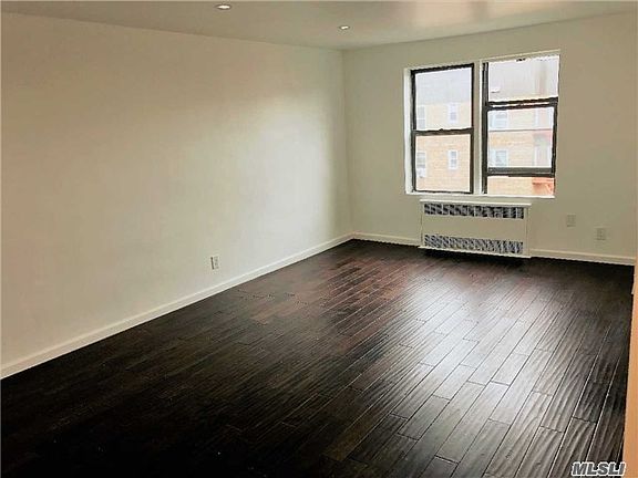 5th image of 10530 66th Ave