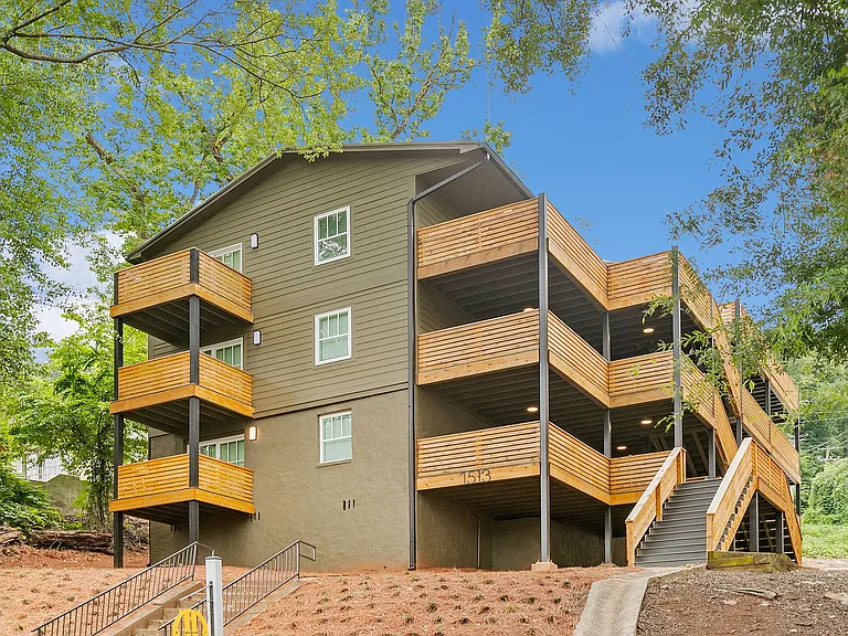 Patton Place — Photo 2