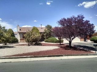 876 Arkansas St SE, Rio Rancho, NM 87124
