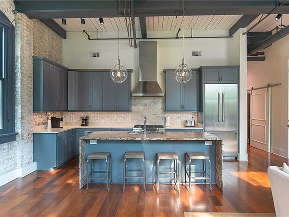 5th image of 888 Girod St #201