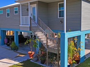 3270 Hibiscus Dr, Hernando Beach, FL 34607