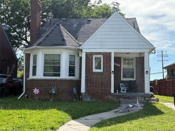 19136 Tracey St, Detroit, MI 48235