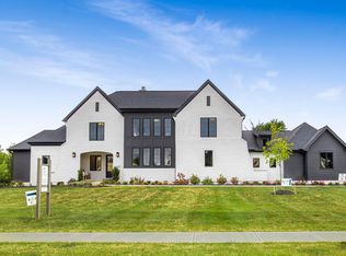 5425 Maple Glen Dr, Galena, OH 43021