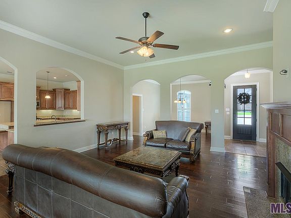 4th image of 13240 High Meadow Dr