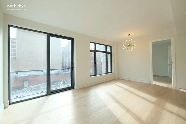 Rented by Sotheby's International Realty | media 18