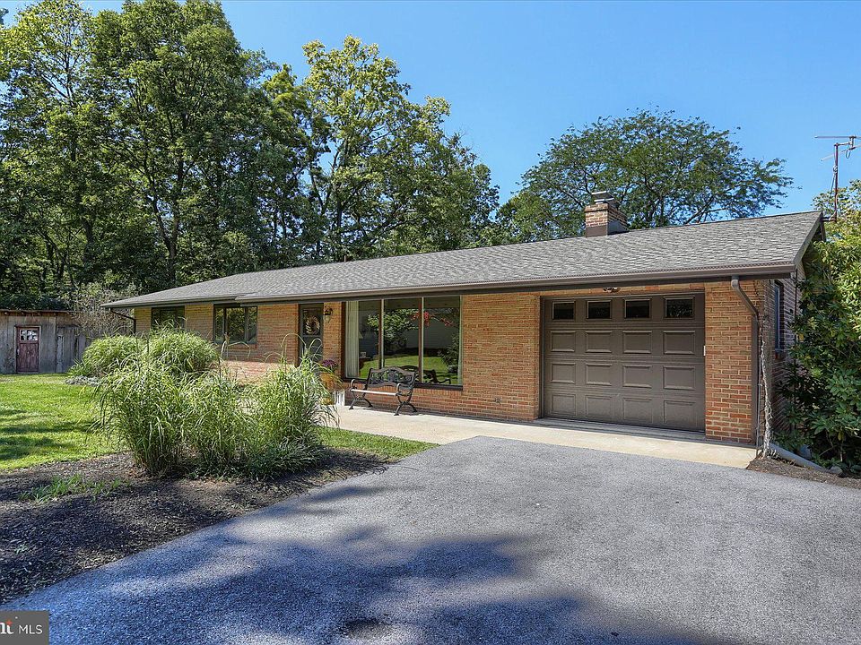 1000 Brentwater Rd, Camp Hill, PA 17011 Zillow