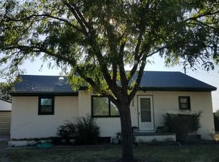 306 Wiley St, Holcomb, KS 67851