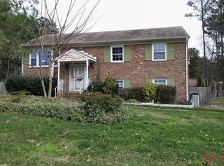 8529 Pine Glade Ln, North Chesterfield, VA 23237