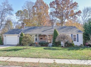 9064 Brook Ford Rd, Burke, VA 22015