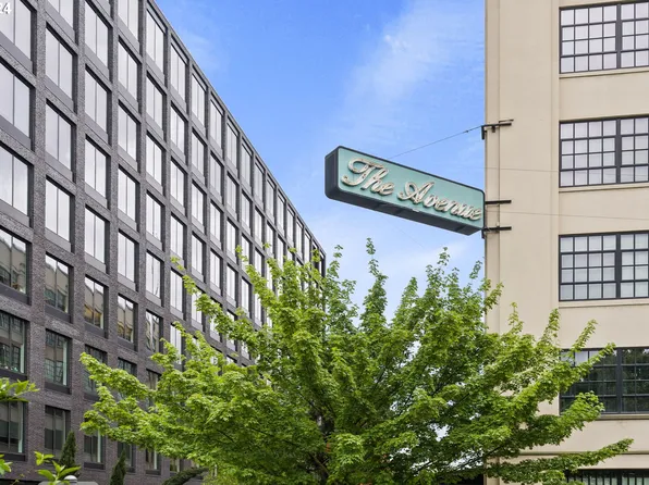 1400 NW Irving St APT 407, Portland, OR 97209