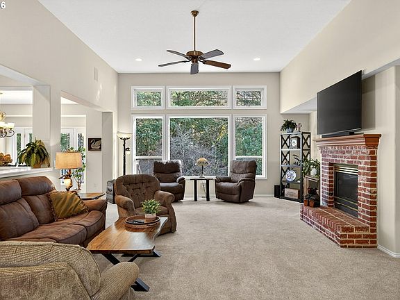 3rd image of 13482 SW Ascension Dr