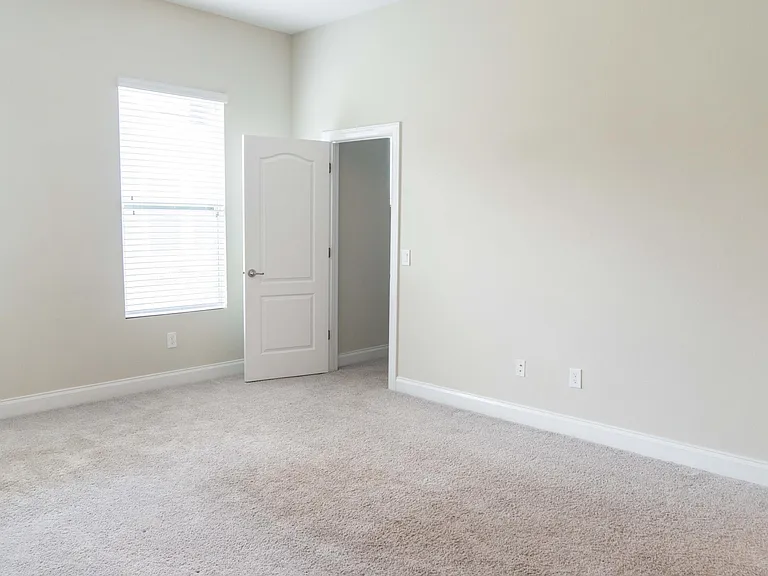 1011 Lychee Ct — Photo 52