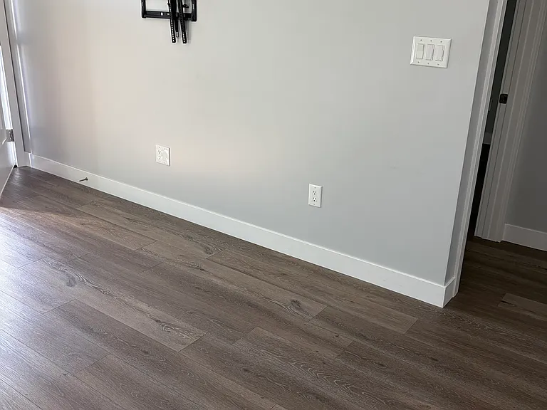 534 N Florence St — Photo 6