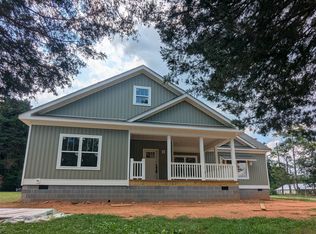 617 S 8th St, Mebane, NC 27302