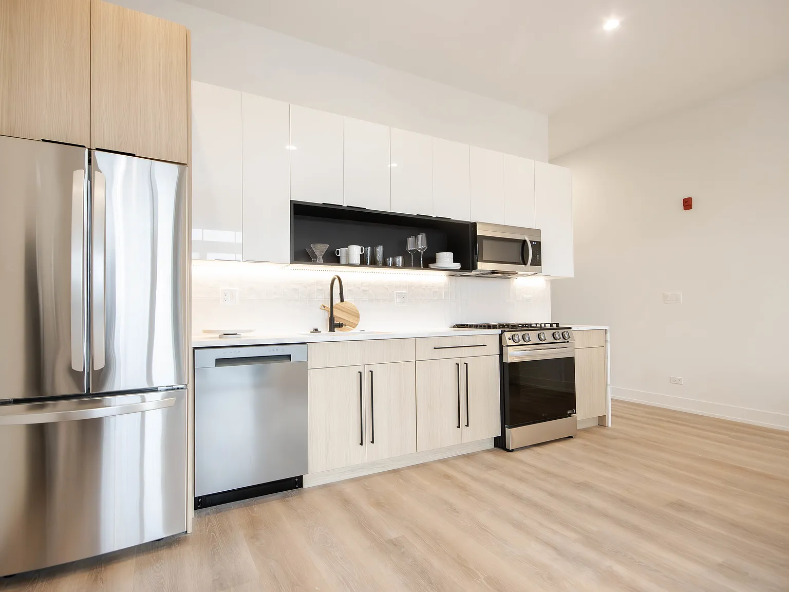 2042 W Irving Park — Photo 3