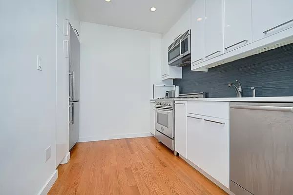 1st image of 51 E 128th St APT 1A