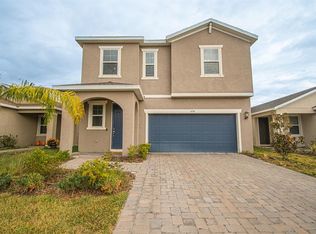 5718 Los Robles Ct, Palmetto, FL 34221