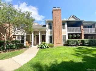 56657 Scotland Blvd, Shelby Township, MI 48316