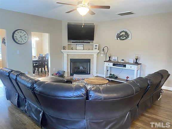5th image of 457 Brazil Nut Ln