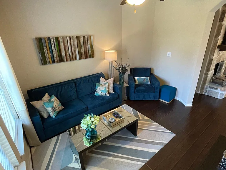 2625 Frances Ln — Photo 33